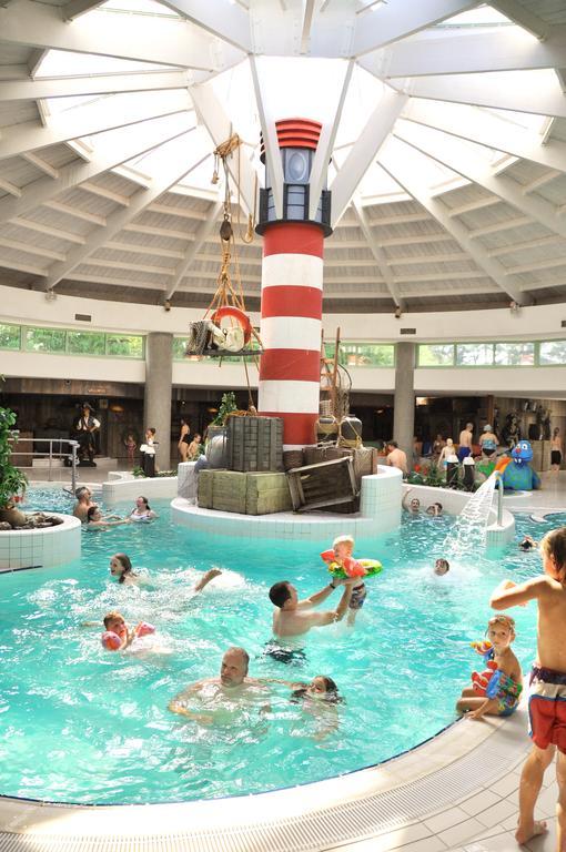 מול Oostappen Vakantiepark Zilverstrand מראה חיצוני תמונה