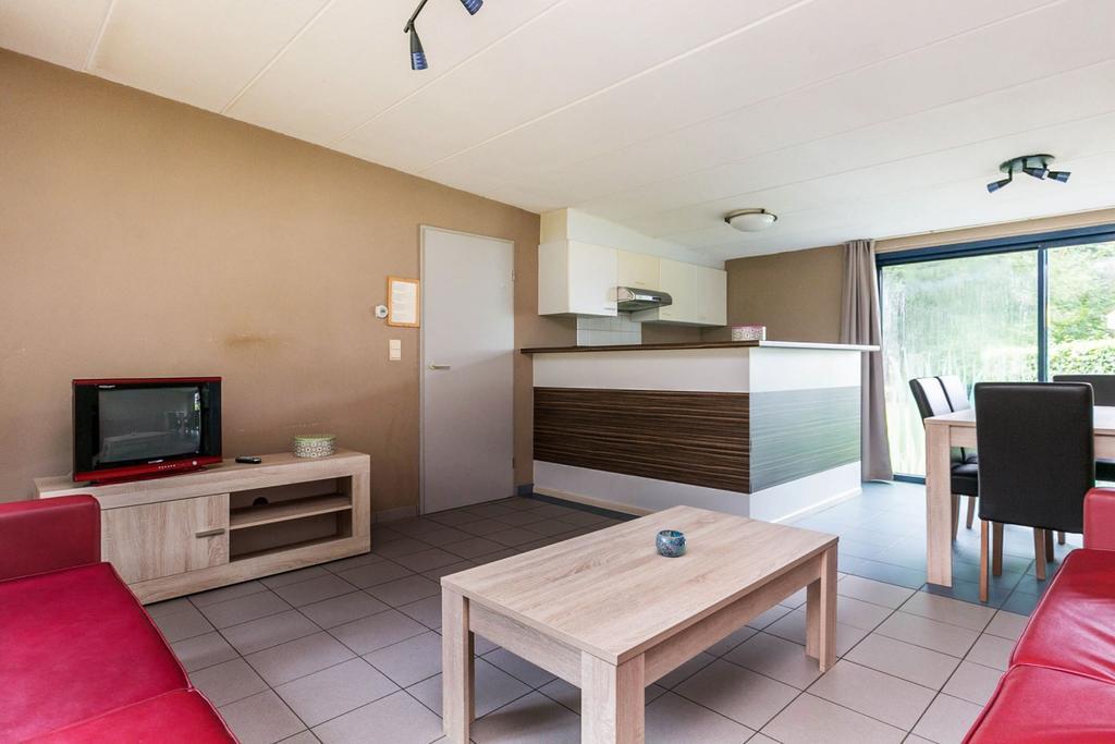 מול Oostappen Vakantiepark Zilverstrand חדר תמונה