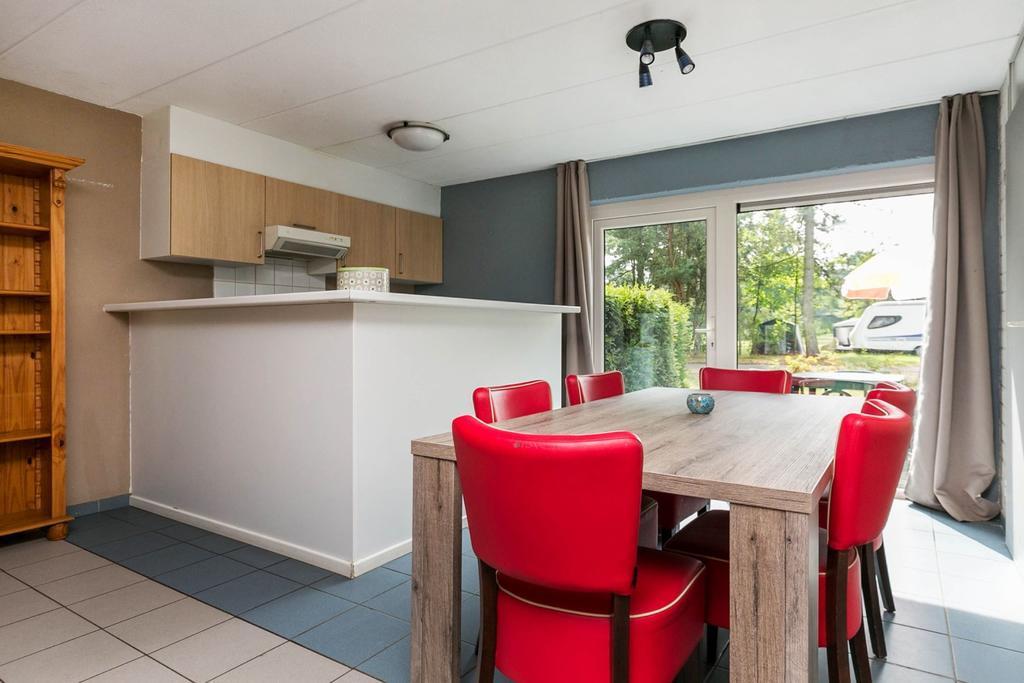 מול Oostappen Vakantiepark Zilverstrand חדר תמונה