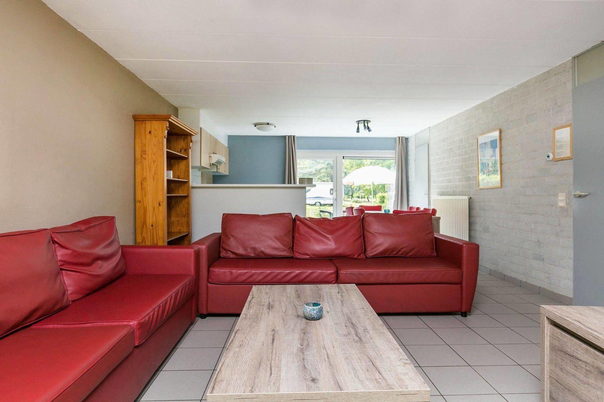 מול Oostappen Vakantiepark Zilverstrand מראה חיצוני תמונה