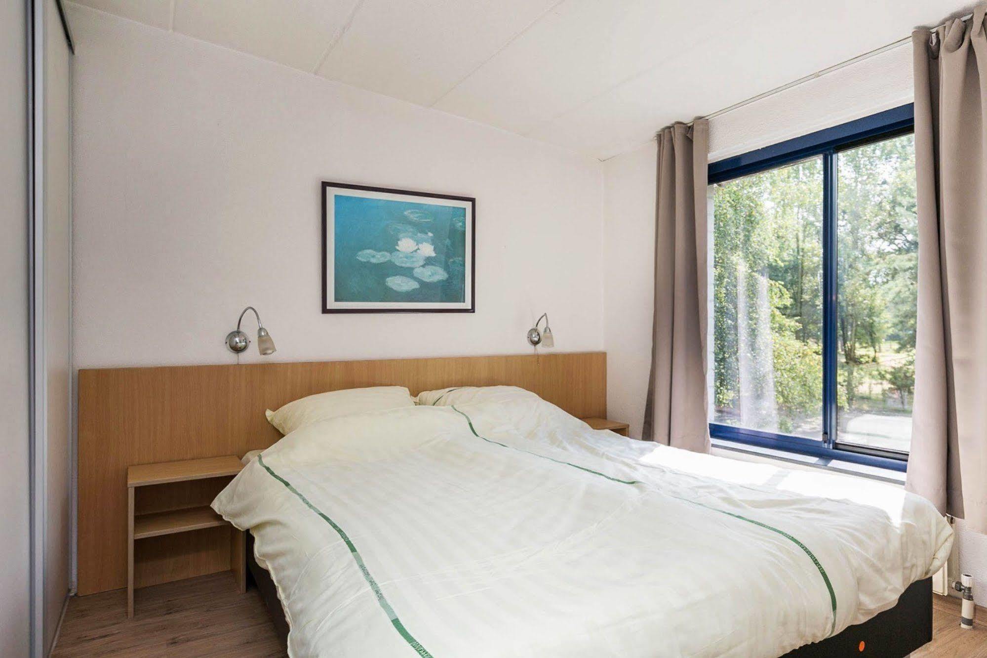 מול Oostappen Vakantiepark Zilverstrand מראה חיצוני תמונה